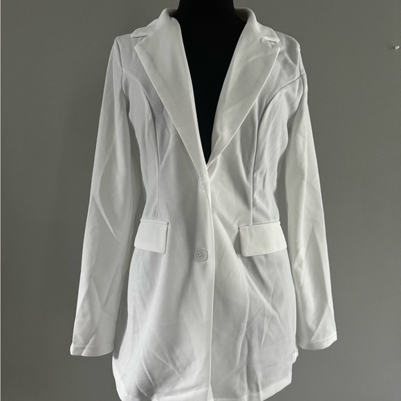 SHEIN White Tailored Blazer with Notched Lapels(BRAND NEW) - Picture 2 of 4